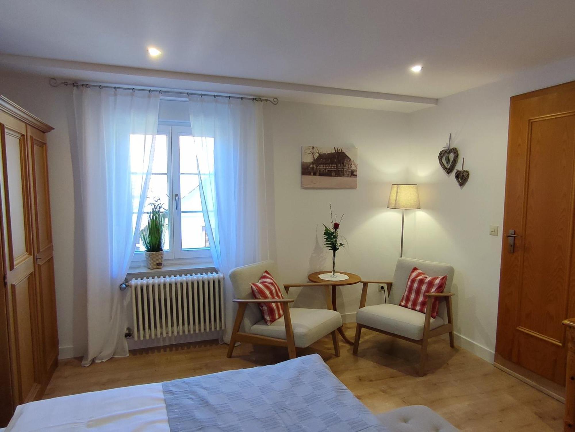 Boutique-Hotel Krone Денцлинген Экстерьер фото
