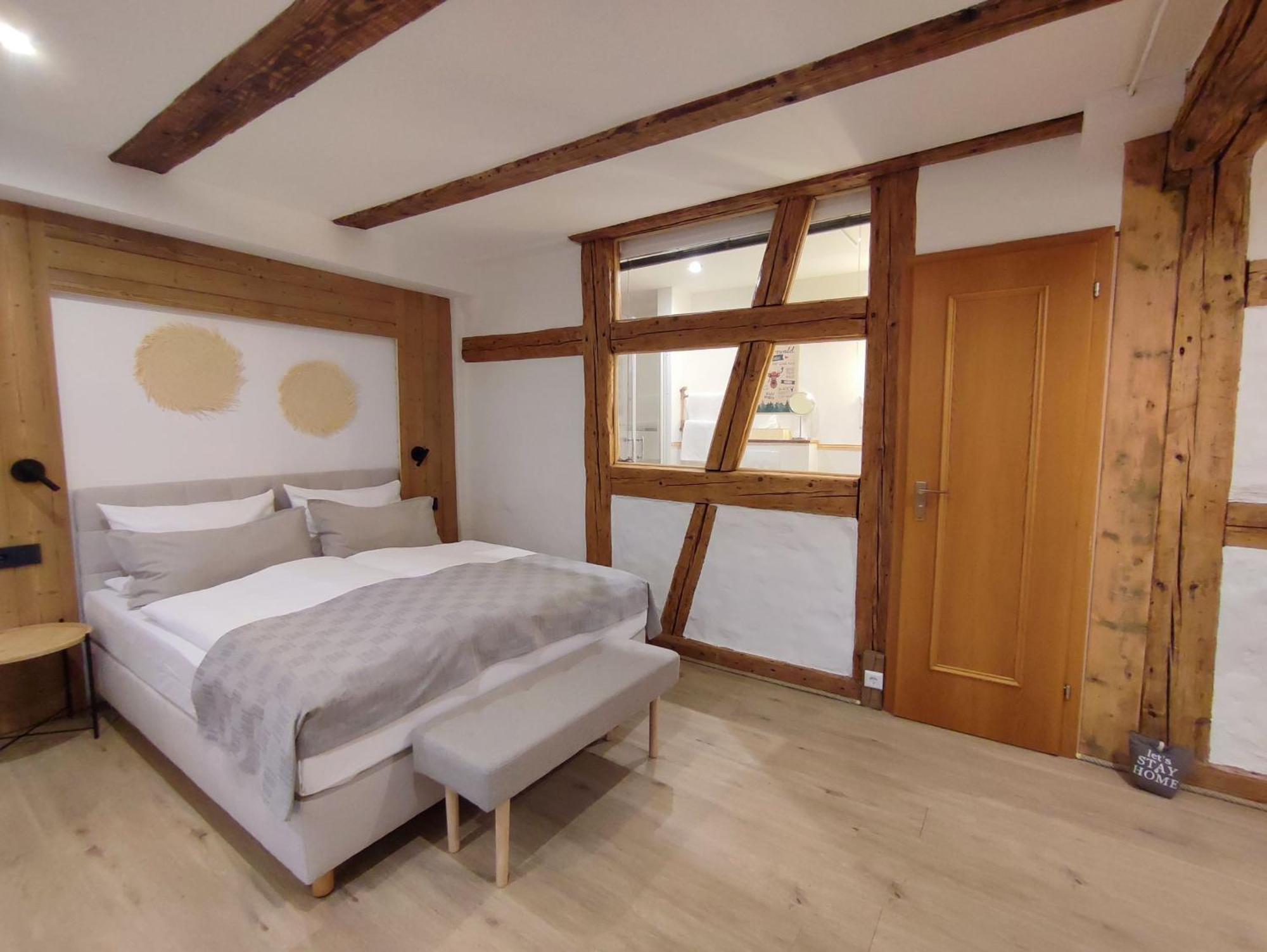 Boutique-Hotel Krone Денцлинген Экстерьер фото