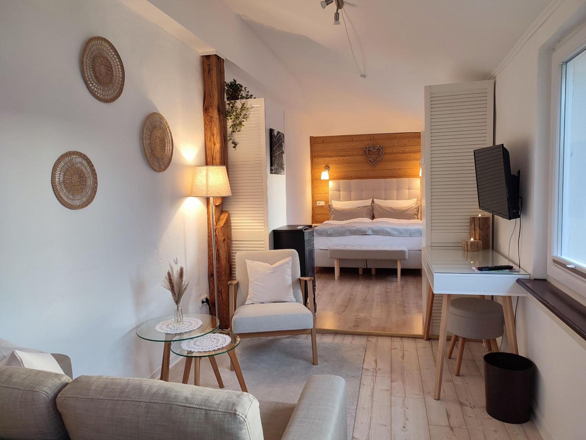Boutique-Hotel Krone Денцлинген Номер фото